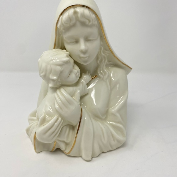 Mikasa Porcelain Madonna and Child Figurine #FK001-950 - Picture 1 of 7